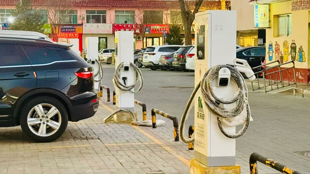 给力！鄂托克旗充电桩布局再升级，绿色出行无忧续航！
